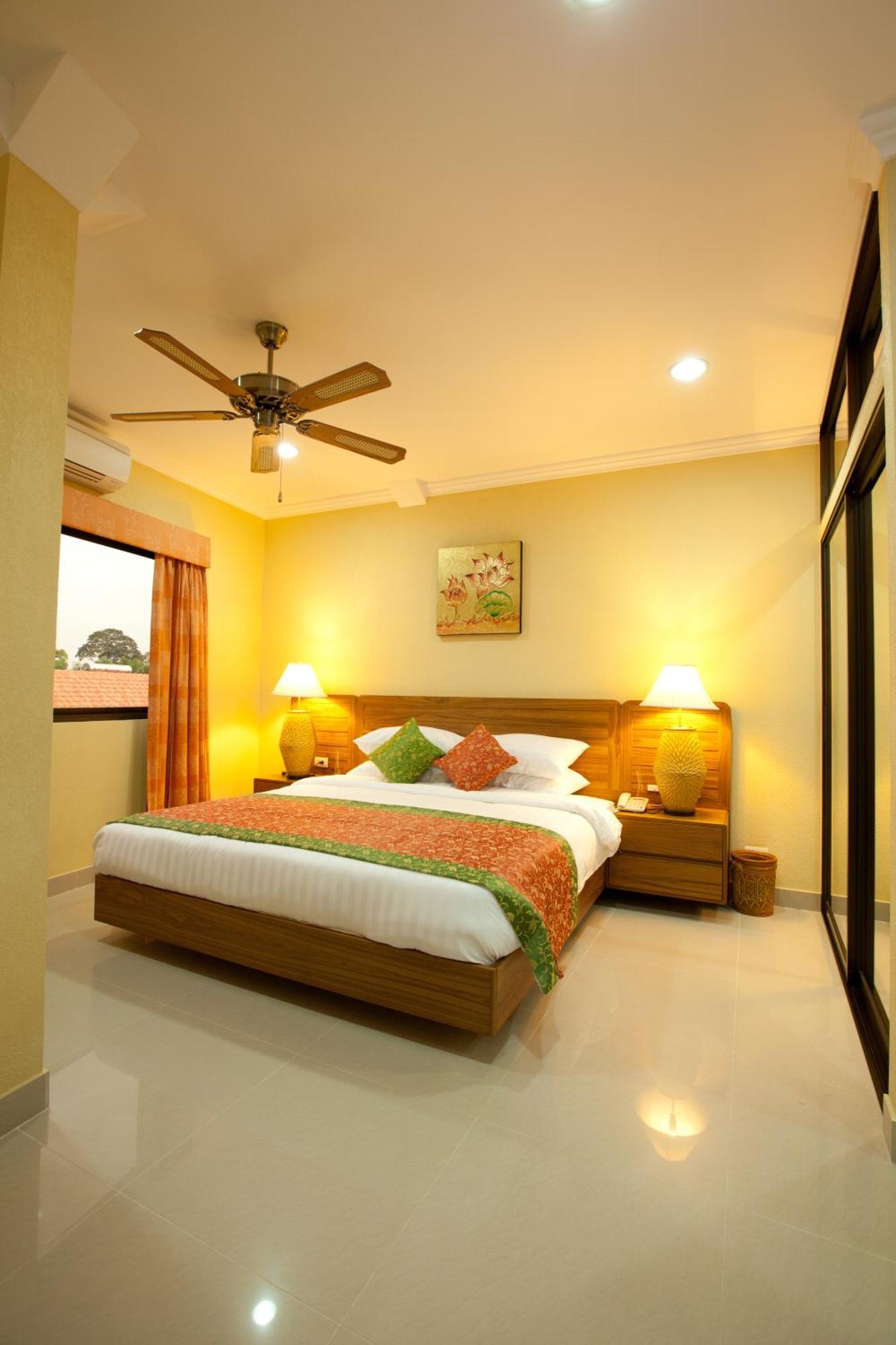 Baan Souy Resort Pattaya Værelse billede
