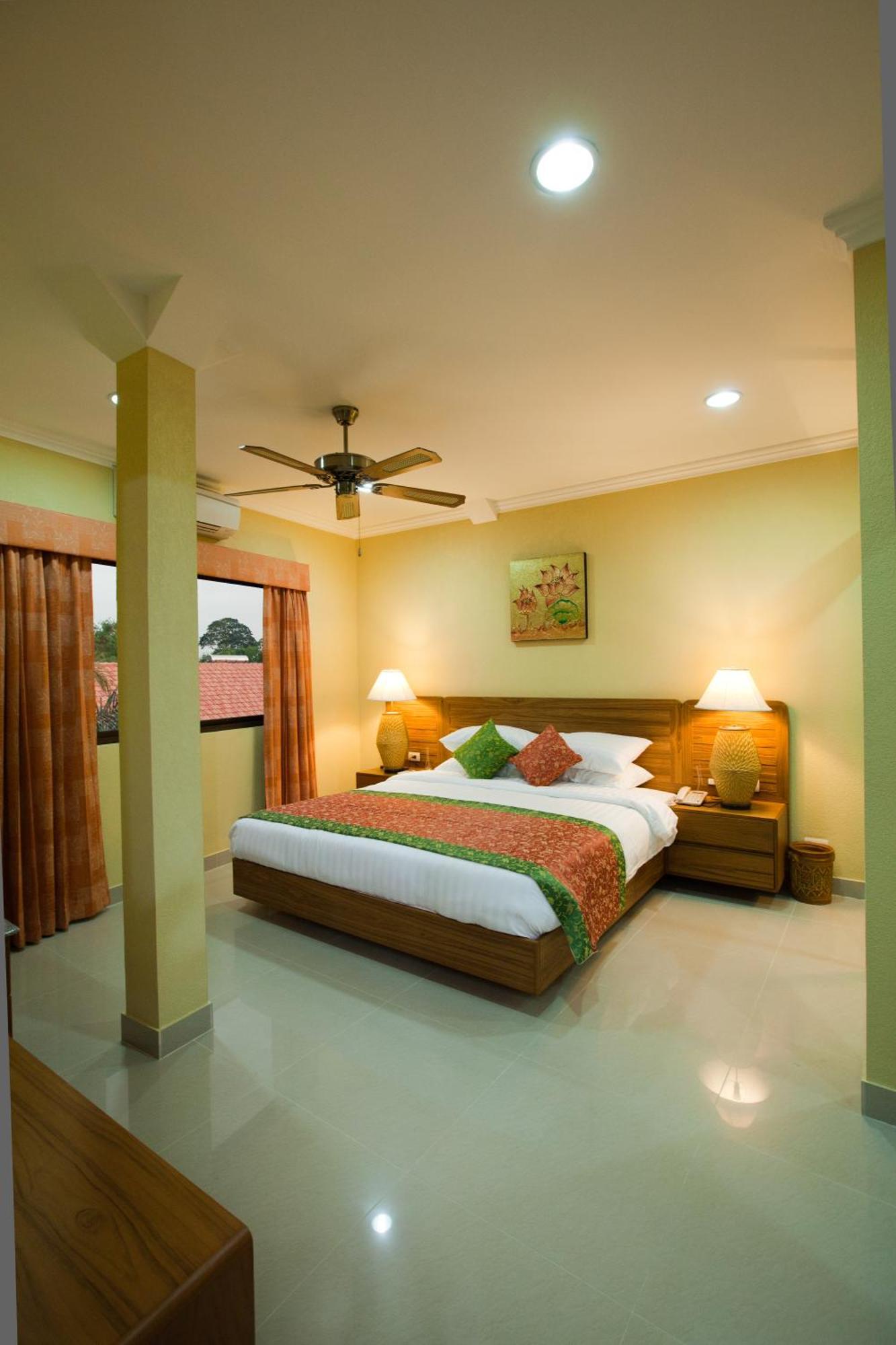 Baan Souy Resort Pattaya Værelse billede