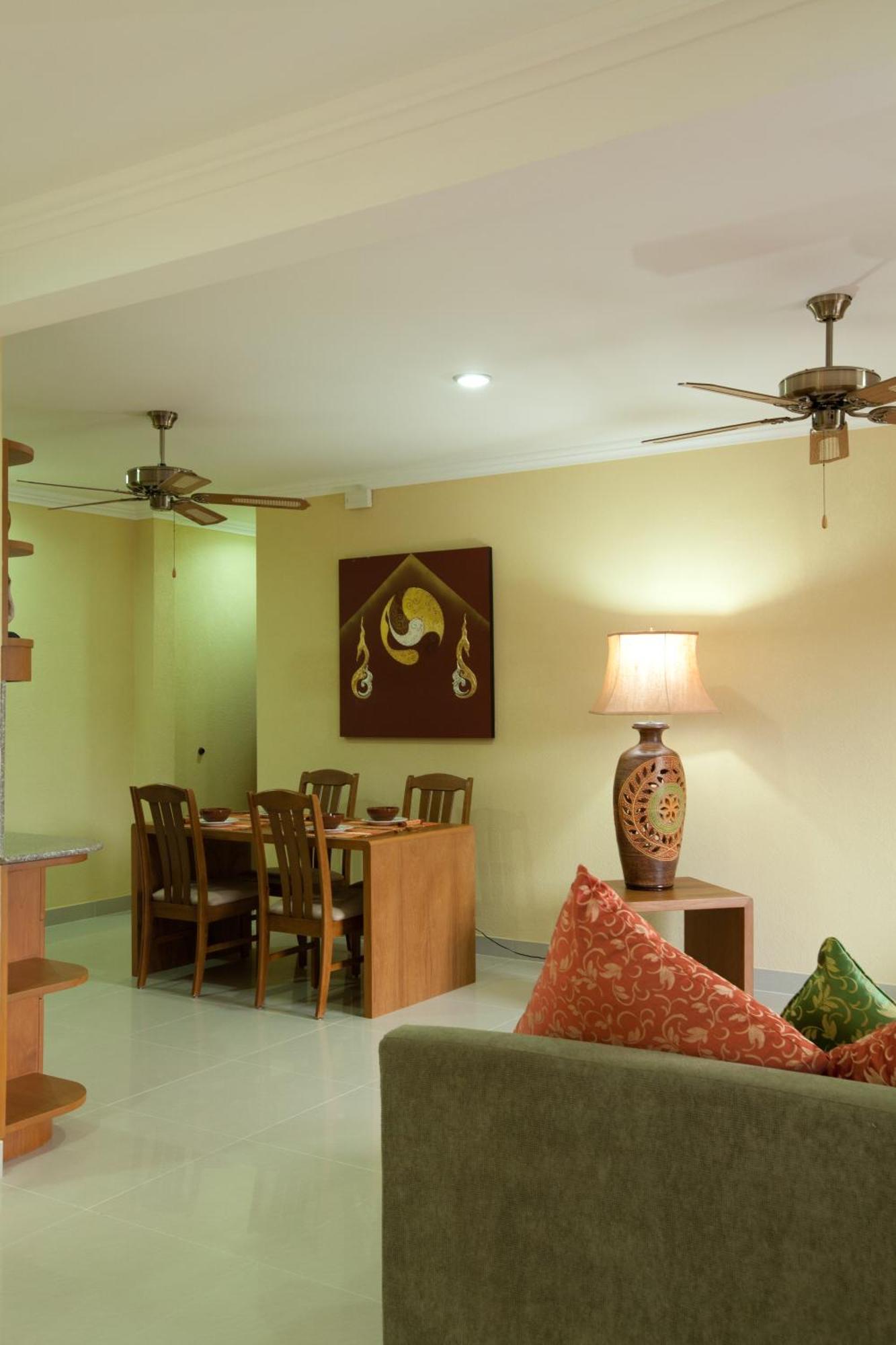 Baan Souy Resort Pattaya Værelse billede