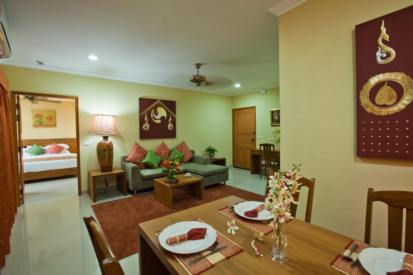 Baan Souy Resort Pattaya Værelse billede